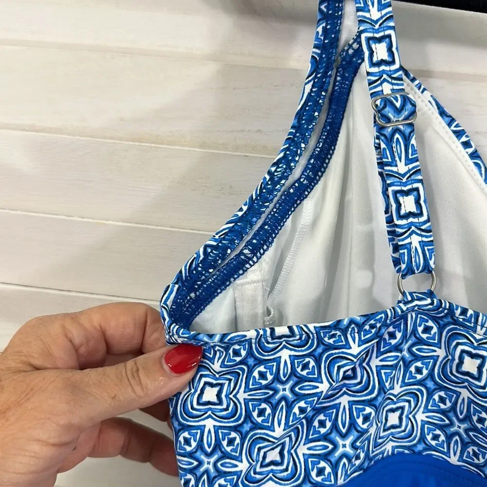 Lands' End Blue Underwire Tankini Top Size 10 NWOT